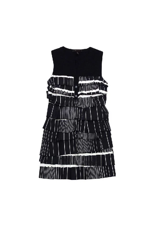 BCBG Max Azria - Black & White Tiered Shift Dress Sz XS Best-selling unclassified dresses BCBG Max Azria - Black & White Tiered Shift Dress Sz XS Best-selling unclassified dresses
