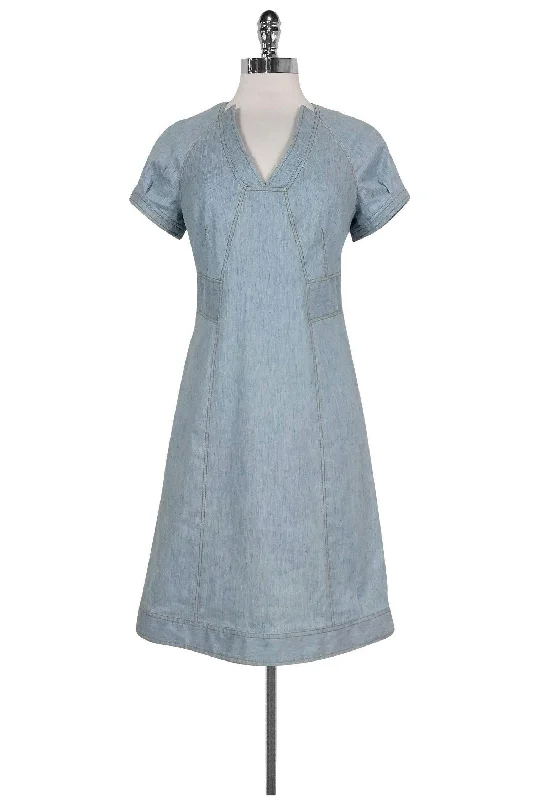 Derek Lam - Light Blue Chambray Dress Sz 4 Smocked unclassified dresses